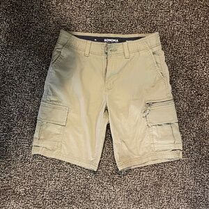 Men’s Sonoma khaki shorts, 30 waist